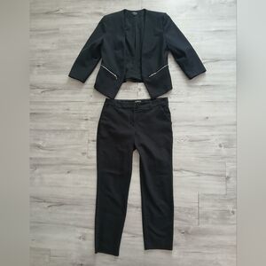 EXPRESS Black 2 Piece Pantsuit Tailored Blazer Jacket & Pants Suit Set Size 10
